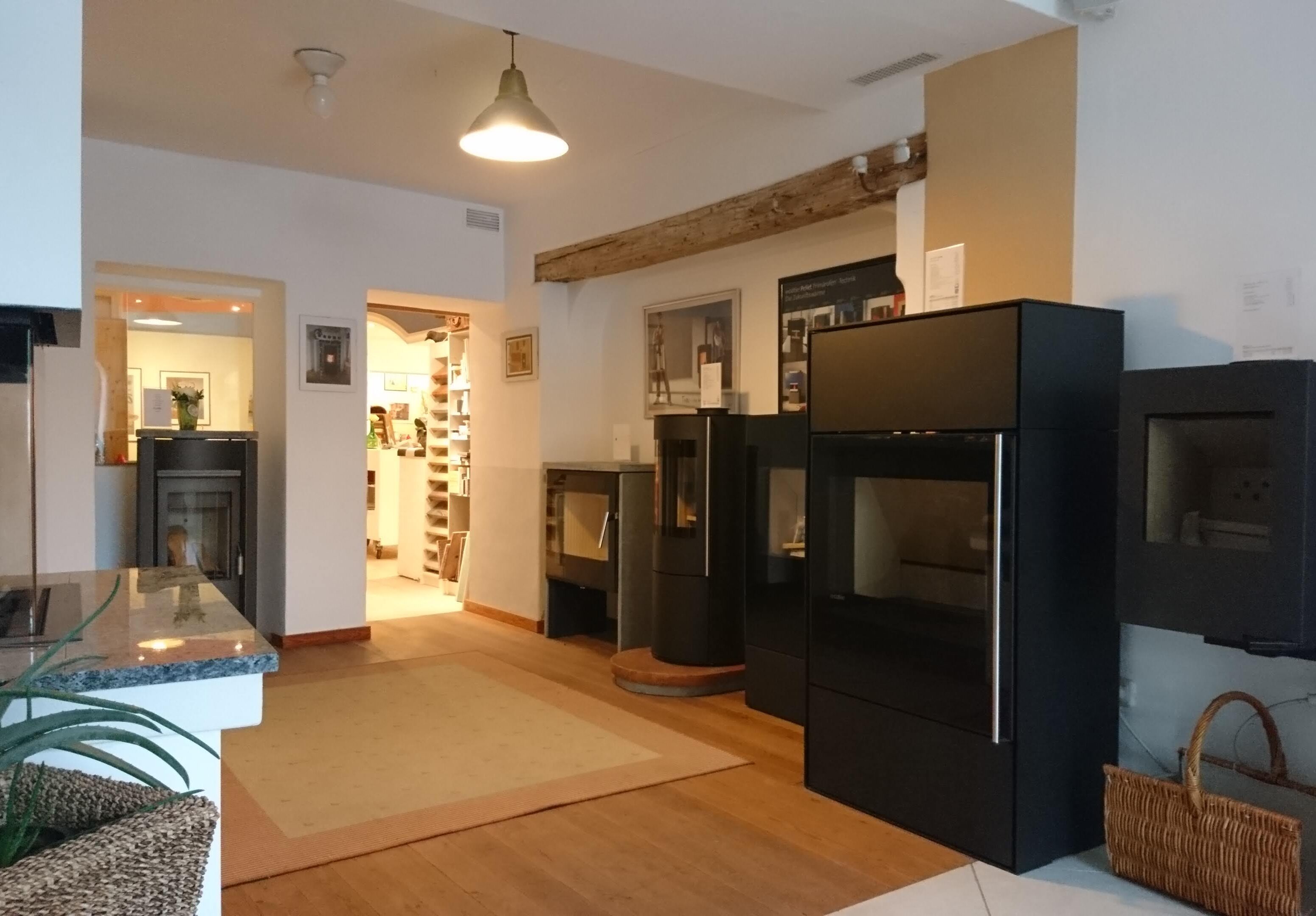 Kaminofen-Studio Ofenbau Weiss